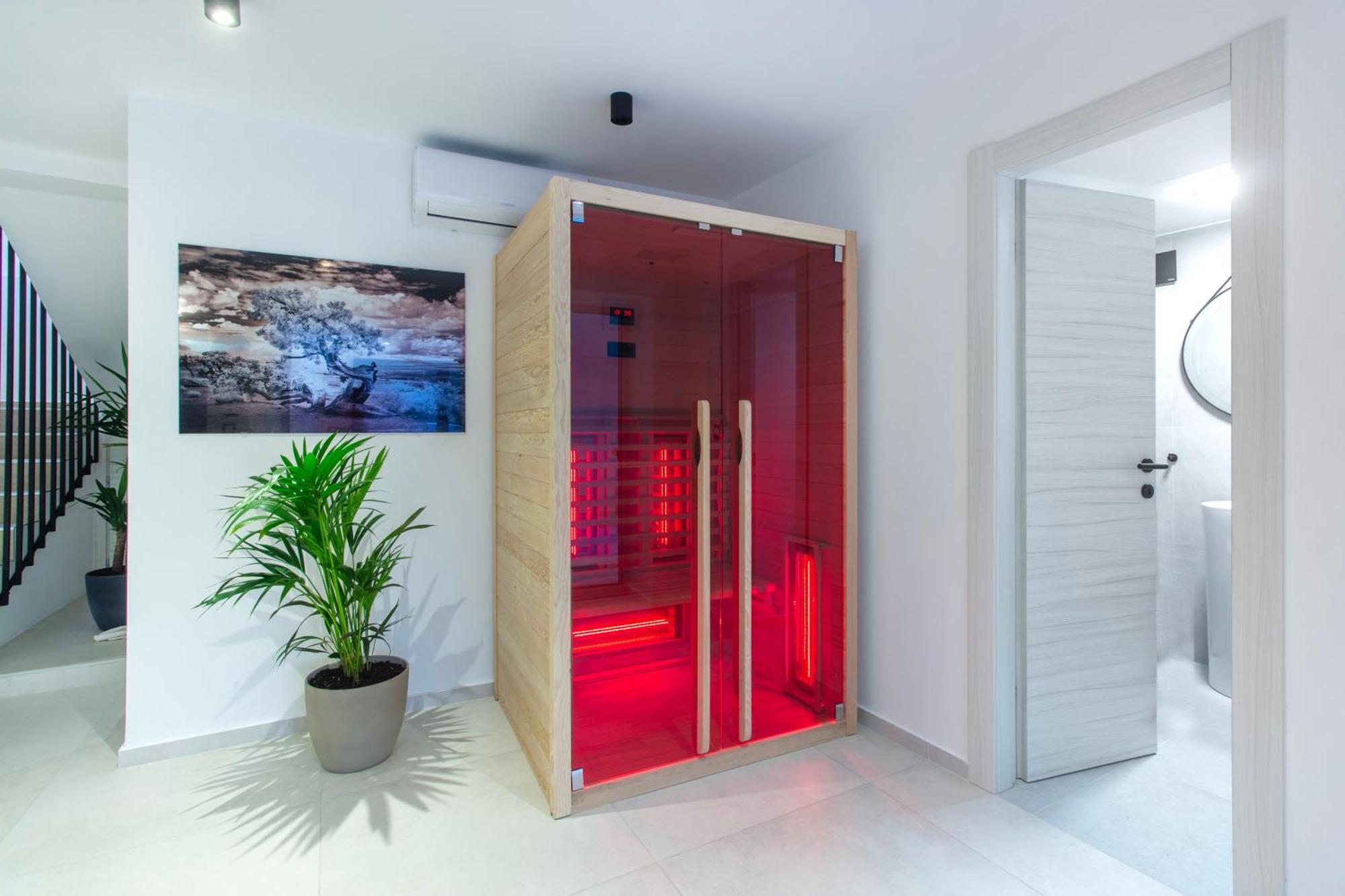 Seafront Villa Kupinica With Heated Pool Vinišće Eksteriør bilde