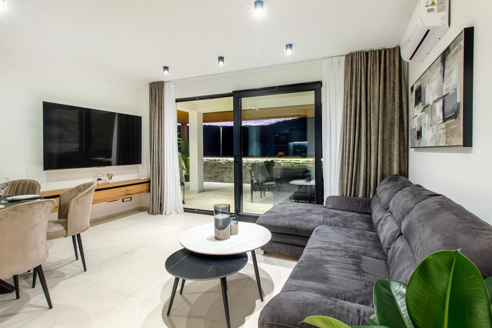 Seafront Villa Kupinica With Heated Pool Vinišće Eksteriør bilde